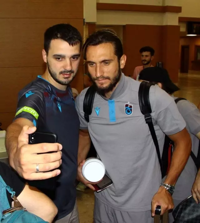 Trabzonspor, yeni sezon öncesi 2. etap kamp çalışmaları için Avusturya'ya gitti Trabzonspor, yeni sezon öncesi 2. etap kamp çalışmaları için Avusturya'ya gitti