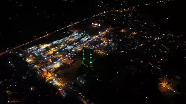 Alanya'da Hüsnü Şenlendirici ve Cengiz Kurtoğlu rüzgarı Alanya'da Hüsnü Şenlendirici ve Cengiz Kurtoğlu rüzgarı