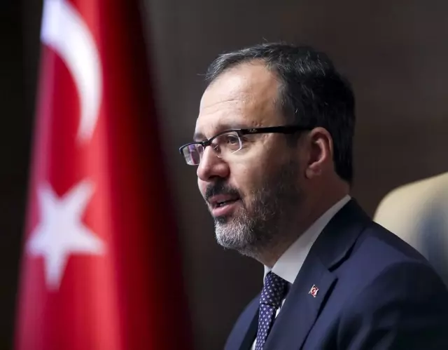 Bakan Kasapoğlu'ndan Viktoria Zeynep Güneş'e tebrik mesajı