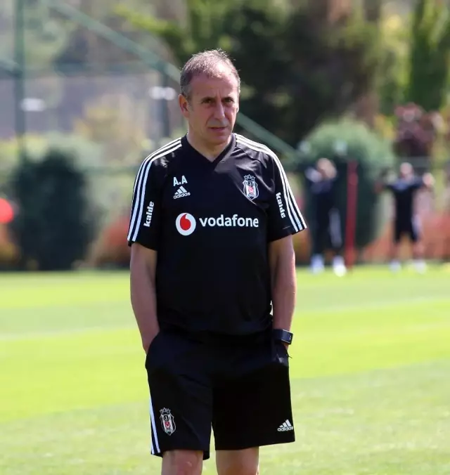 Beşiktaş, Riva'daki son antrenmanını yaptı Beşiktaş, Riva'daki son antrenmanını yaptı