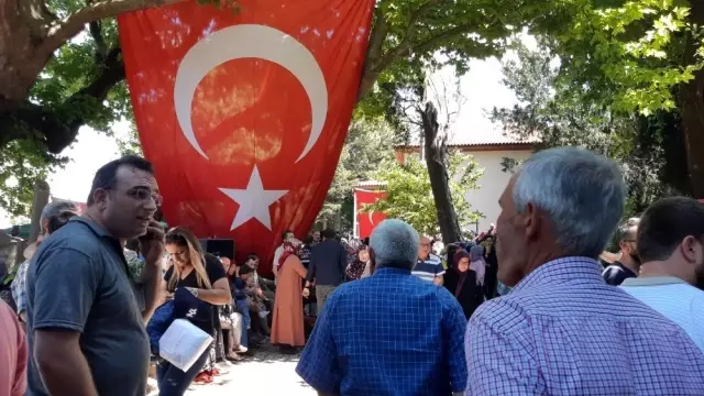 Bursa'da Geyikli Baba anıldı Bursa'da Geyikli Baba anıldı
