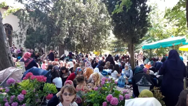 Bursa'da Geyikli Baba anıldı Bursa'da Geyikli Baba anıldı