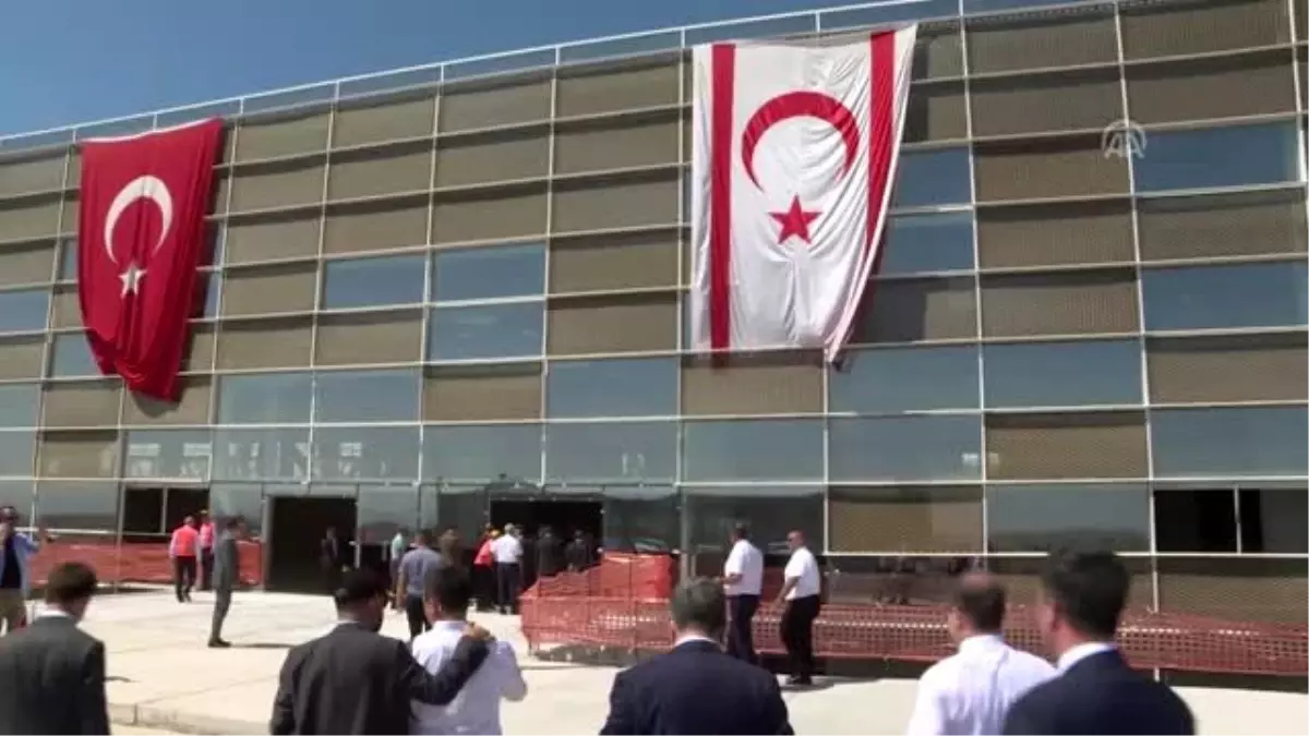 Cumhurbaşkanı Yardımcısı Oktay KKTC'de