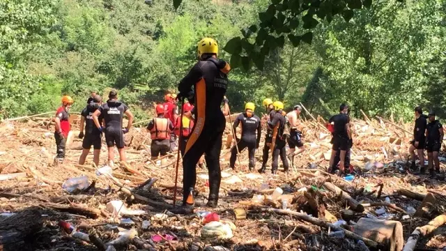 Düzce'de 5 kişinin bulunması için çalışmalar devam ediyor