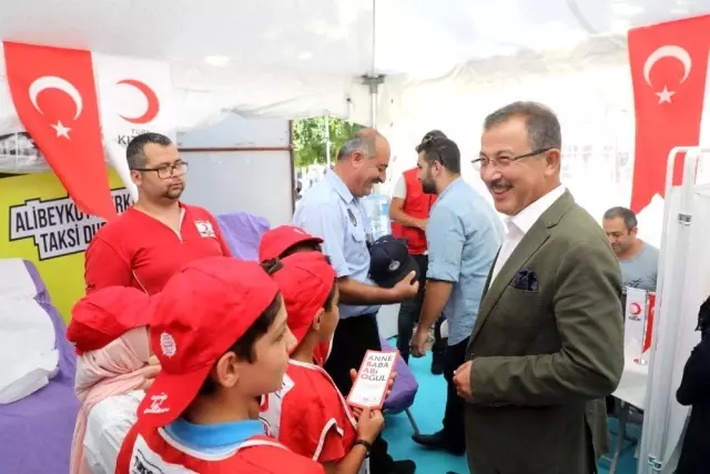 Eyüpsultan'da 150 ünite kan toplandı Eyüpsultan'da 150 ünite kan toplandı