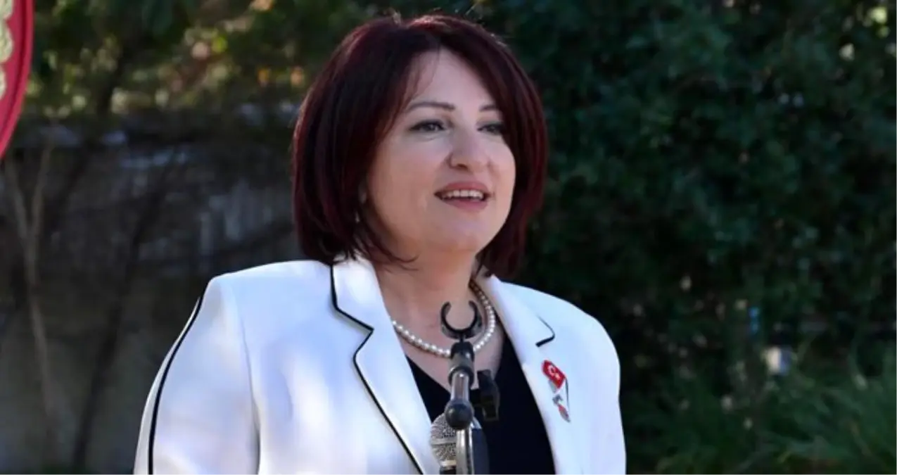 Karaburun Belediye Başkanı Erdoğan'dan 'ikinci maaş' açıklaması