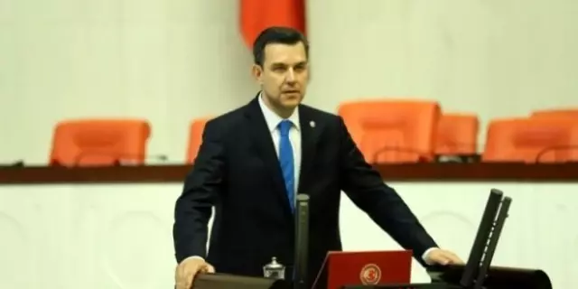 Milletvekili Esgin: 'Bursa Havaalanı Türkiye ortalaması üzerinde' Milletvekili Esgin: 'Bursa Havaalanı Türkiye ortalaması üzerinde'
