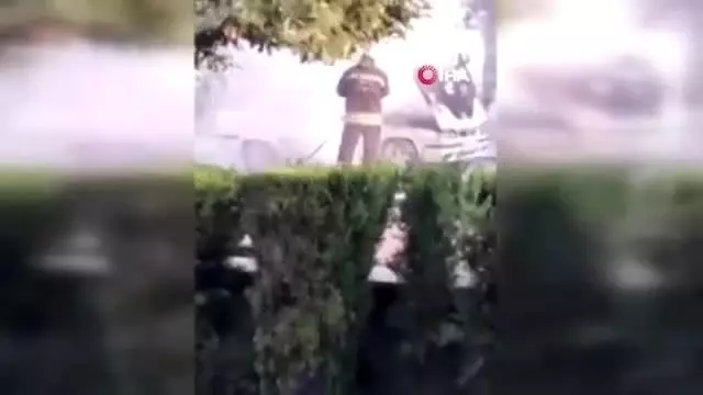 Otomobil alev alev yandı Otomobil alev alev yandı