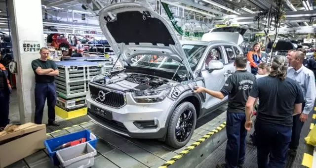 Volvo, yarım milyon aracını geri çağırdı Volvo, yarım milyon aracını geri çağırdı