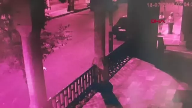 ADIYAMAN CAMİ AVLUSUNA BIRAKILAN BEBEK HASTA OLDUĞU İÇİN TERK EDİLMİŞ