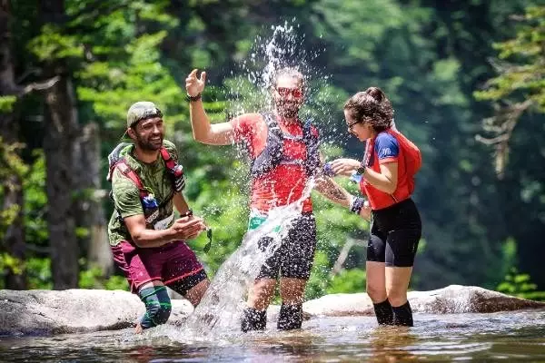 Bursa'da maraton heyecanı sona erdi Bursa'da maraton heyecanı sona erdi