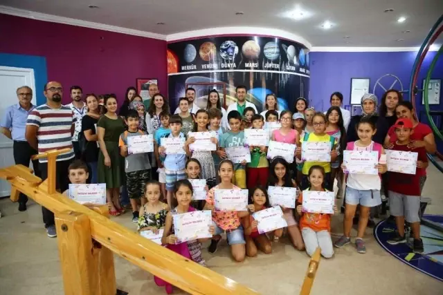 Büyükşehir'in Bilim Evi çocuklara bilim aşılamaya devam ediyor