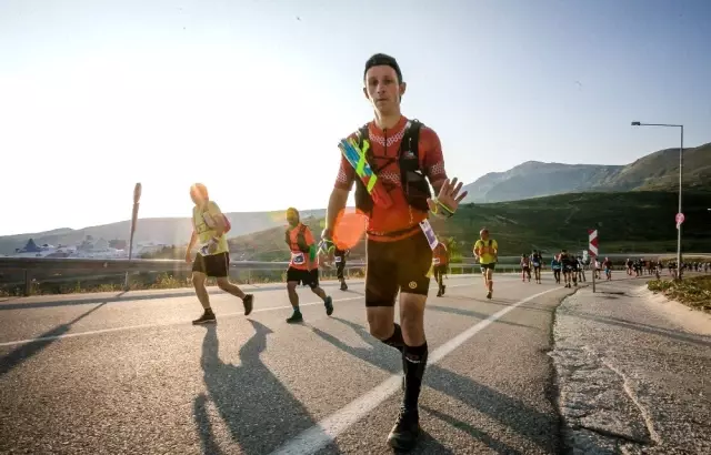 Dev maratona renkli final Dev maratona renkli final