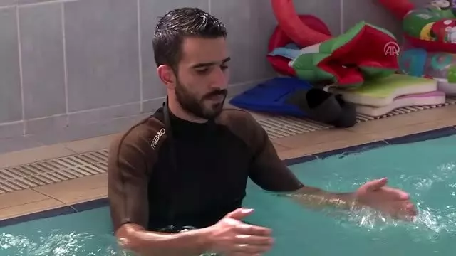 Felçli Furkan hidroterapiyle yürüdü