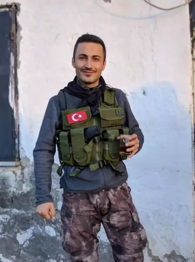 Genç polis memuru intihar etti