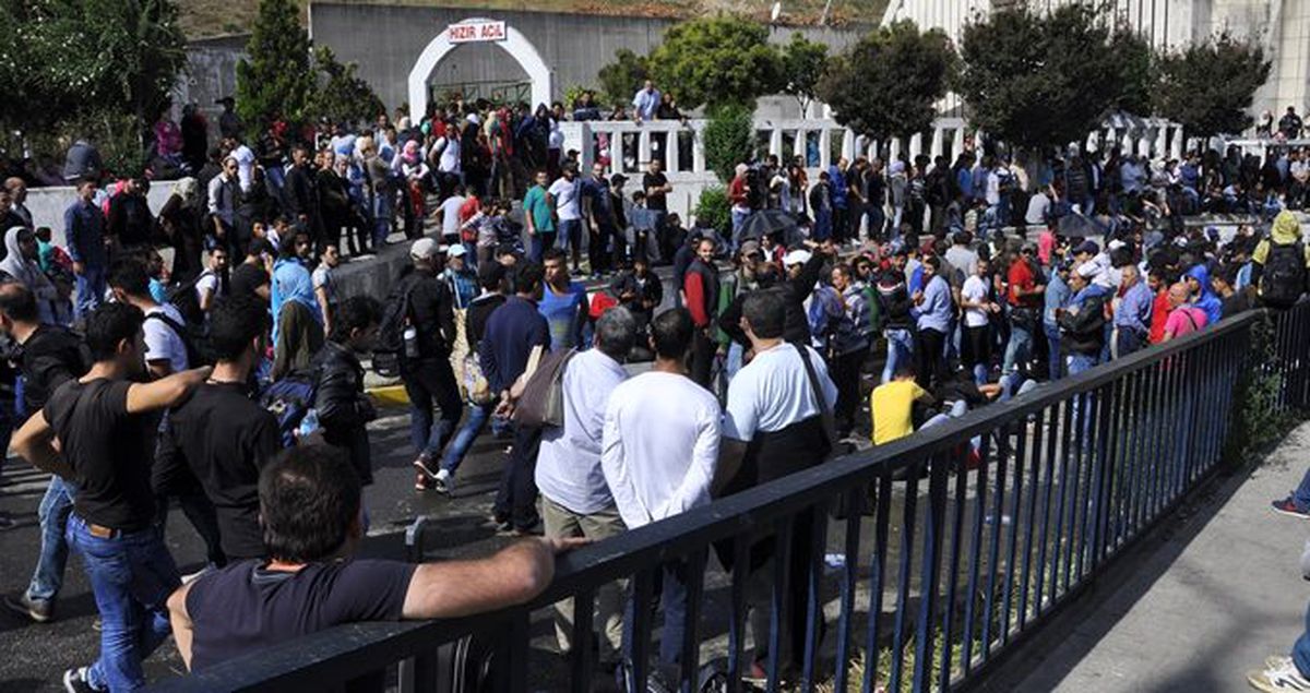 İstanbul Valiliği Suriyelilere 20 Ağustos'a kadar süre verdi