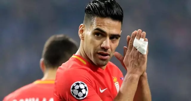 Mendes devreye girdi, Falcao'yu bedava getiriyor