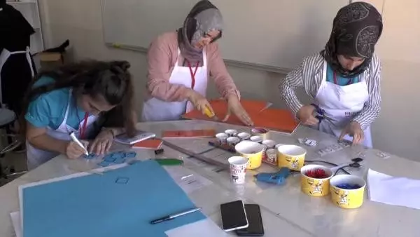 Öğretmenler, matematiği sevdirecek materyaller yaptı
