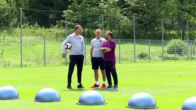Okan Buruk'tan transfer açıklaması