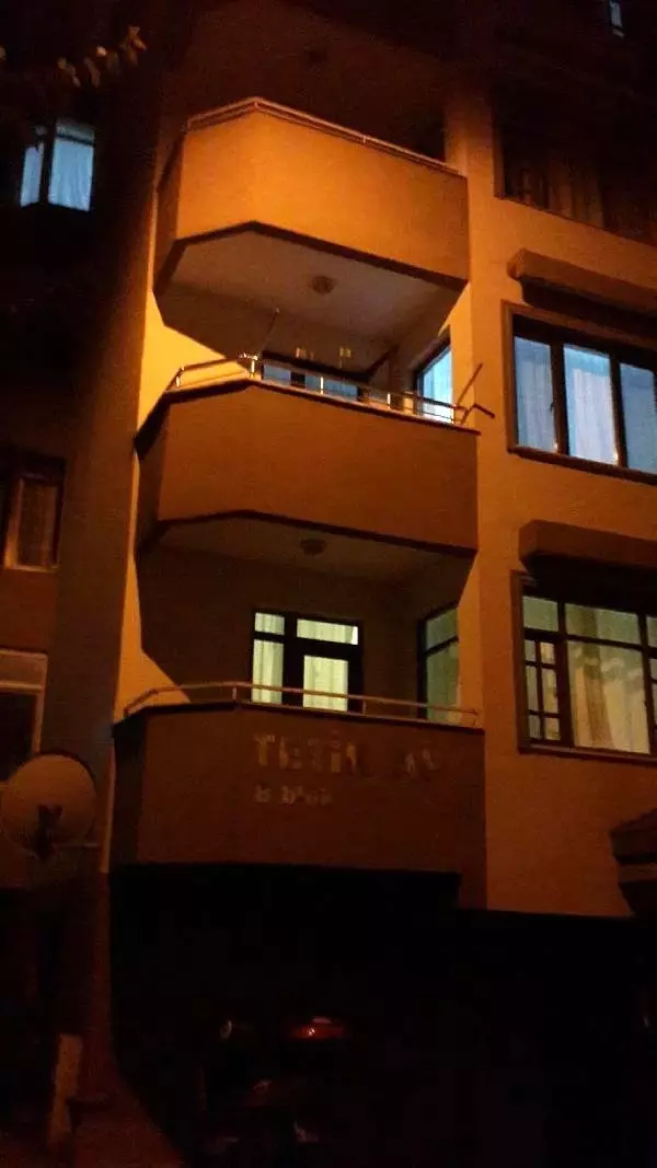 Polis baskın yapınca cezaevi firarisi 4'üncü kattan atladı