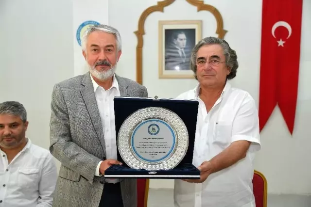 Süleyman Demirel Organize Sanayi Bölgesi yöneticilerinden, Isparta Belediyesi'ne asfalt teşekkürü