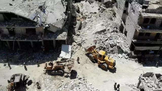 İdlib'e düzenlenen hava saldırılarında 18 kişi hayatını kaybetti