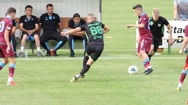 Trabzonspor oynadığı ilk hazırlık maçında golsüz berabere kaldı Trabzonspor oynadığı ilk hazırlık maçında golsüz berabere kaldı