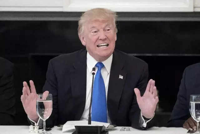 Trump'tan İran'a sert çıkış