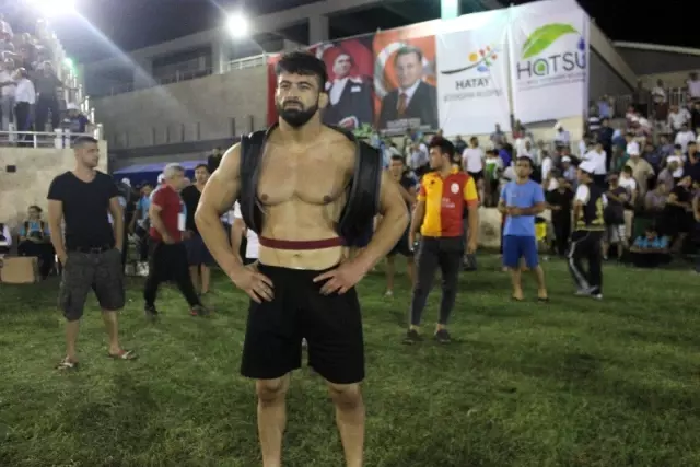 Türkiye Aba Güreşi Şampiyonası Başpehlivanı Ömer Yavuz oldu Türkiye Aba Güreşi Şampiyonası Başpehlivanı Ömer Yavuz oldu