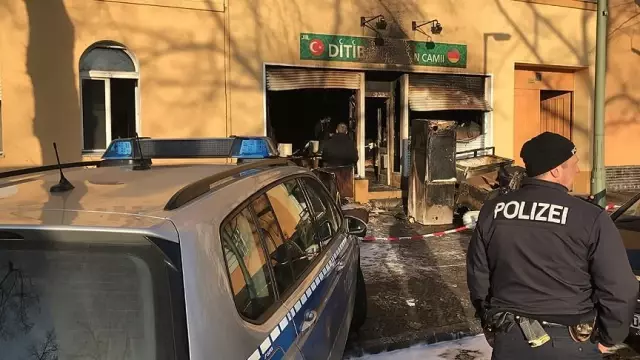 Almanya'da camilere bomba ihbarı sürüyor