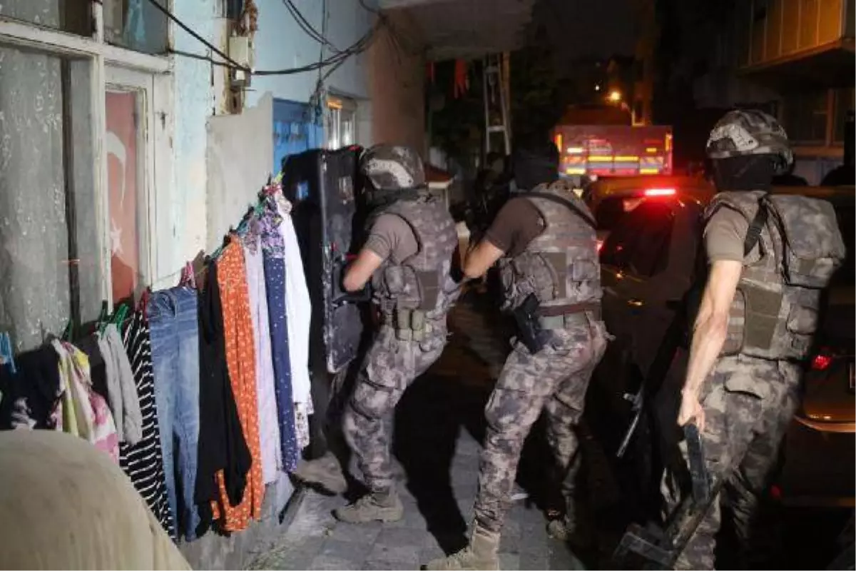 Ataşehir'de helikopter destekli uyuşturucu operasyonu