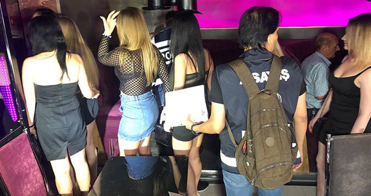 Eğlence mekanlarına 250 polisle gece yarısı baskını!