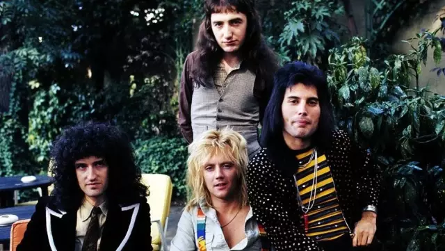 Queen'in Bohemian Rhapsody videosu YouTube'da 1 milyar izlemeyi geçen en eski şarkı oldu Queen'in Bohemian Rhapsody videosu YouTube'da 1 milyar izlemeyi geçen en eski şarkı oldu