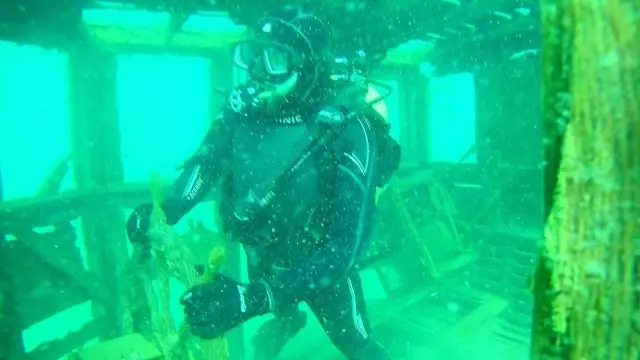 Van Gölü'ndeki Rus batıkları dalış turizmine kazandırılacak Van Gölü'ndeki Rus batıkları dalış turizmine kazandırılacak