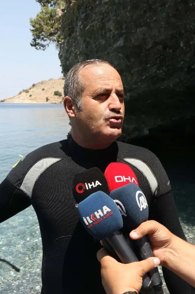 Van Gölü'ndeki Rus batıkları dalış turizmine kazandırılacak Van Gölü'ndeki Rus batıkları dalış turizmine kazandırılacak