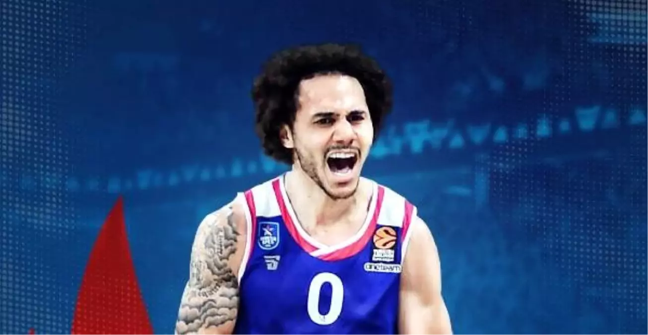 Anadolu Efes, Shane Larkin ile uzattı