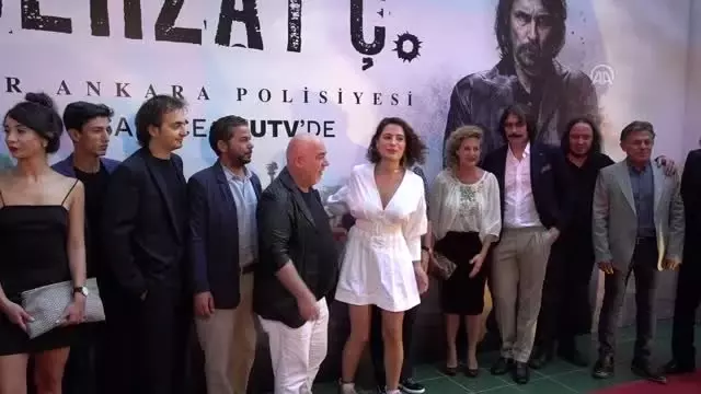 'Behzat Ç. Bir Ankara Polisiyesi' dizisinin galası yapıldı 'Behzat Ç. Bir Ankara Polisiyesi' dizisinin galası yapıldı