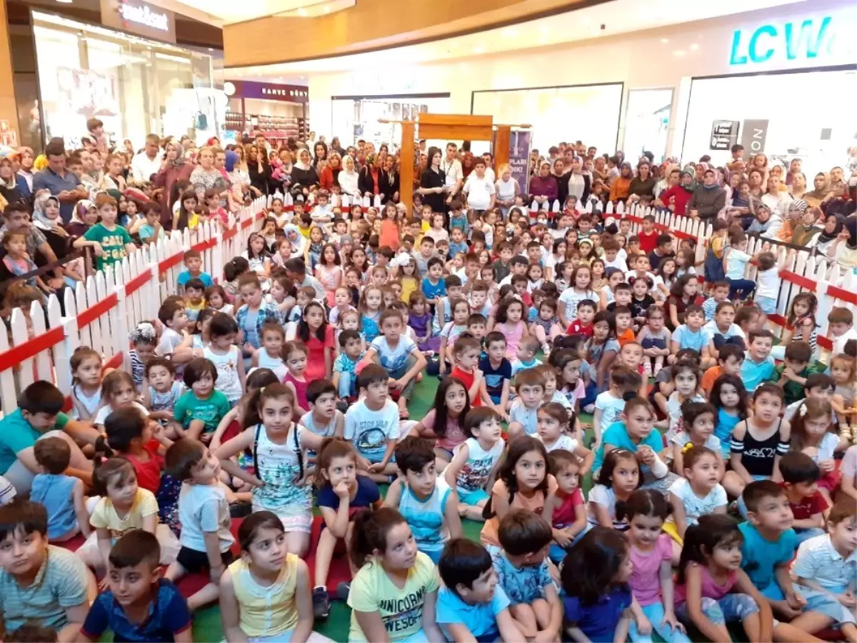 'Doru' ve 'Karatay', Kahramanmaraşlı çocuklarla