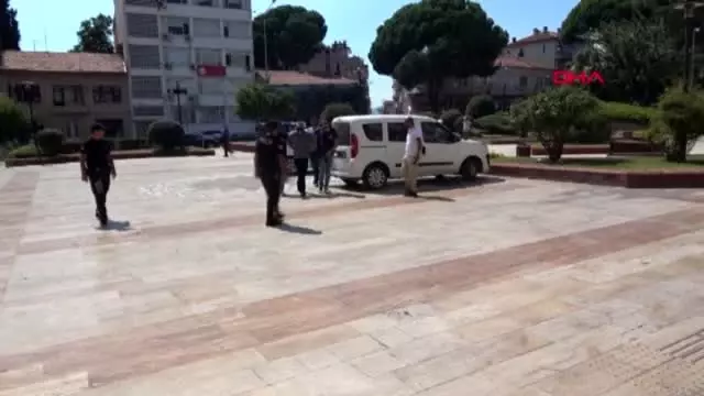 Komşusunu öldüren şüpheli tutuklandı Komşusunu öldüren şüpheli tutuklandı