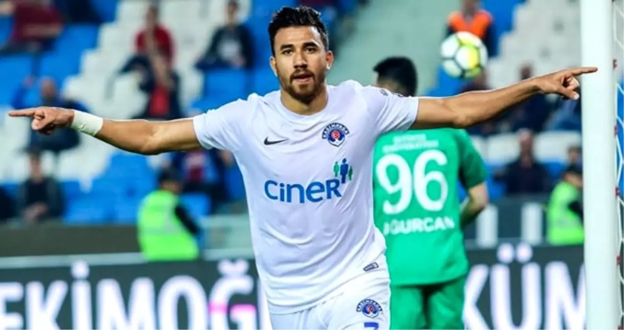 Trezeguet, Aston Villa'ya transfer oldu