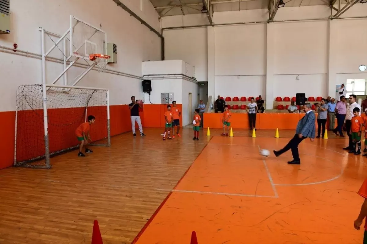 Yeşilyurt'ta futbol kursları başladı