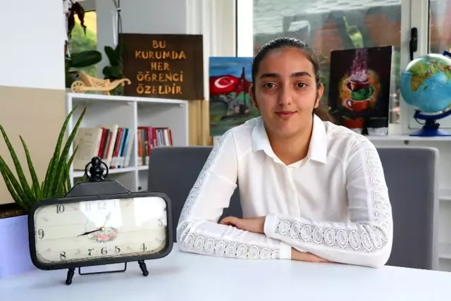 Eyüpsultan Gençlik Merkezi öğrencileri YKS'de dereceye girdi