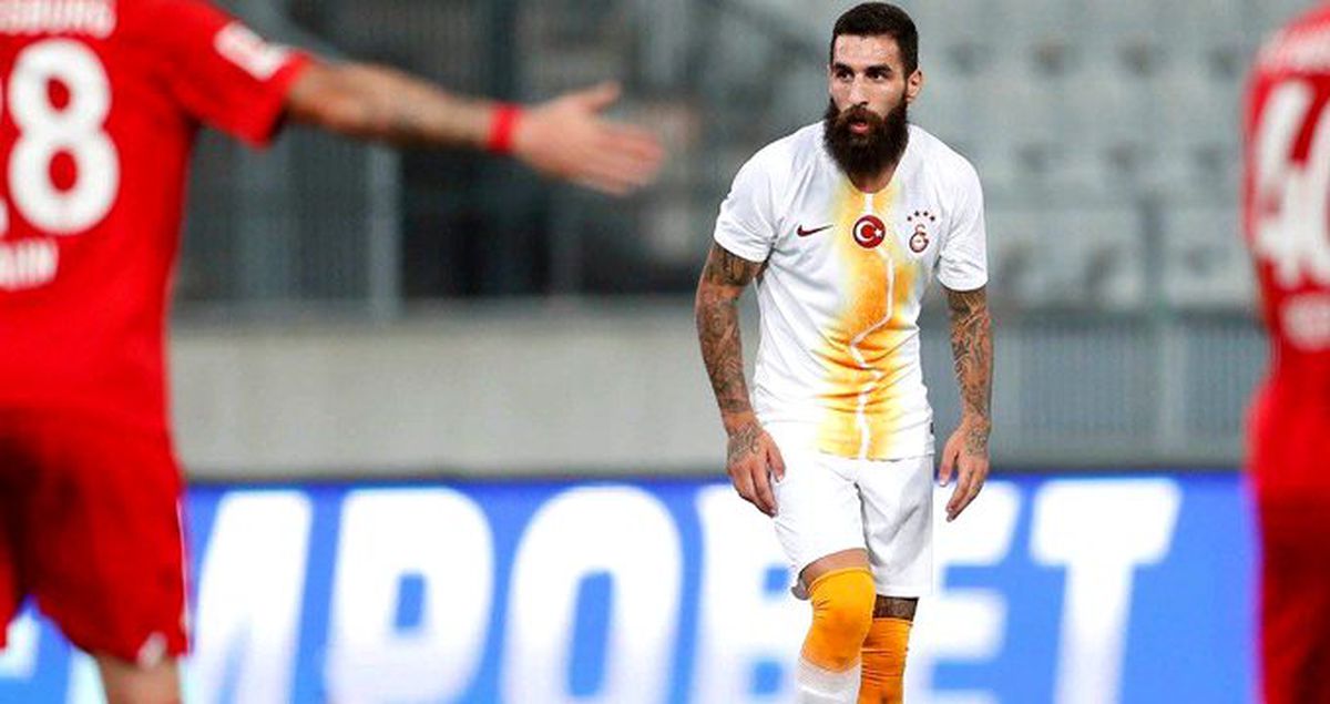 Galatasaray, Augsburg karşısında dağıldı: 4-1
