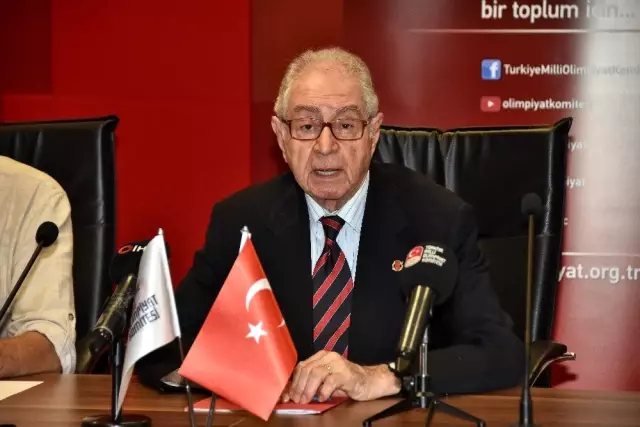 Nuri Şahin, Toplumsal Fair Play Ödülü'nün sahibi oldu Nuri Şahin, Toplumsal Fair Play Ödülü'nün sahibi oldu