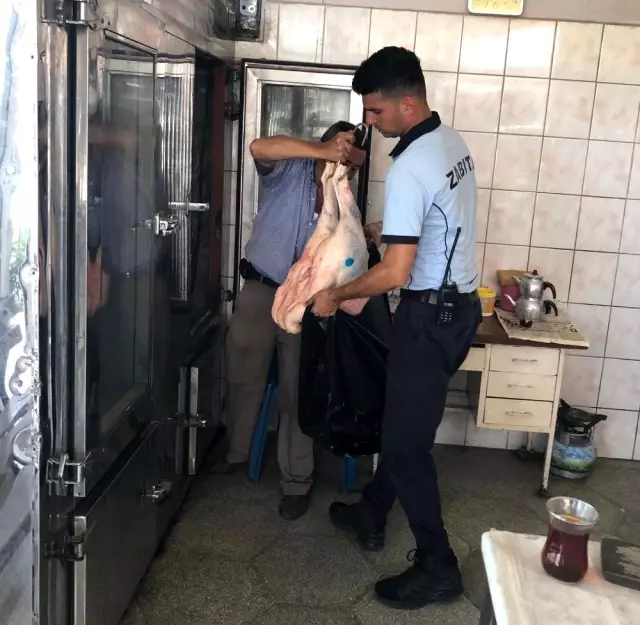 Tarsus'ta 113 kilo sahte mühürlü et ele geçirildi