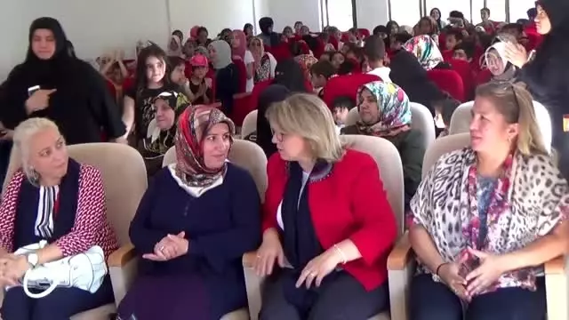 Öğrencilerin yaz etkinliği ilgiyle izlendi