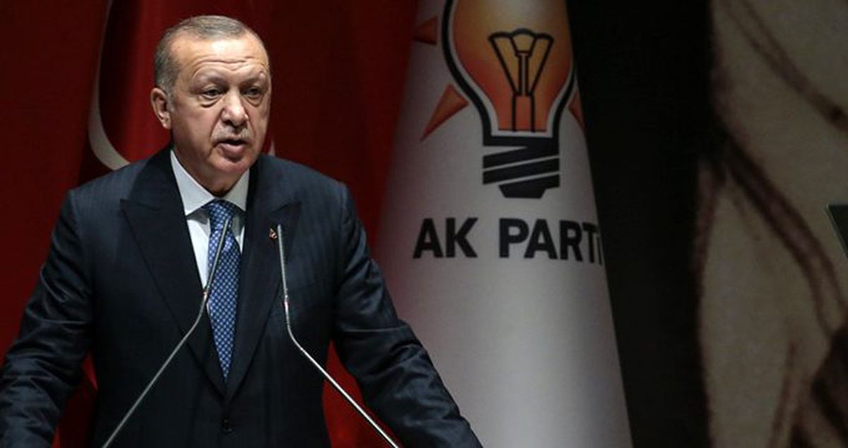 Cumhurbaşkanı Erdoğan'dan yeni parti iddialarına sert tepki: İhanet içinde olanlar bedelini de ağır öder