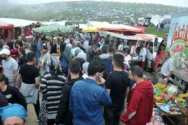 Bakan Soylu: Kimsenin ülkesinde, zenginliğinde, huzurunda gözümüz yok Bakan Soylu: Kimsenin ülkesinde, zenginliğinde, huzurunda gözümüz yok