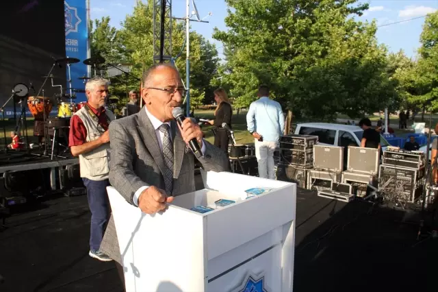 Beyşehir 15. Uluslararası Göl Festivali başladı Beyşehir 15. Uluslararası Göl Festivali başladı