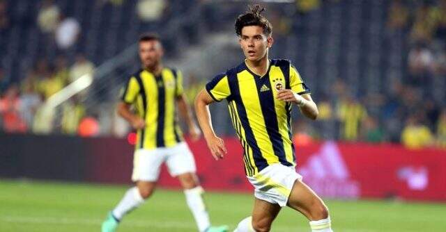 Gençler futbolcuların şans bulamadığı Fenerbahçe'de karar verildi!